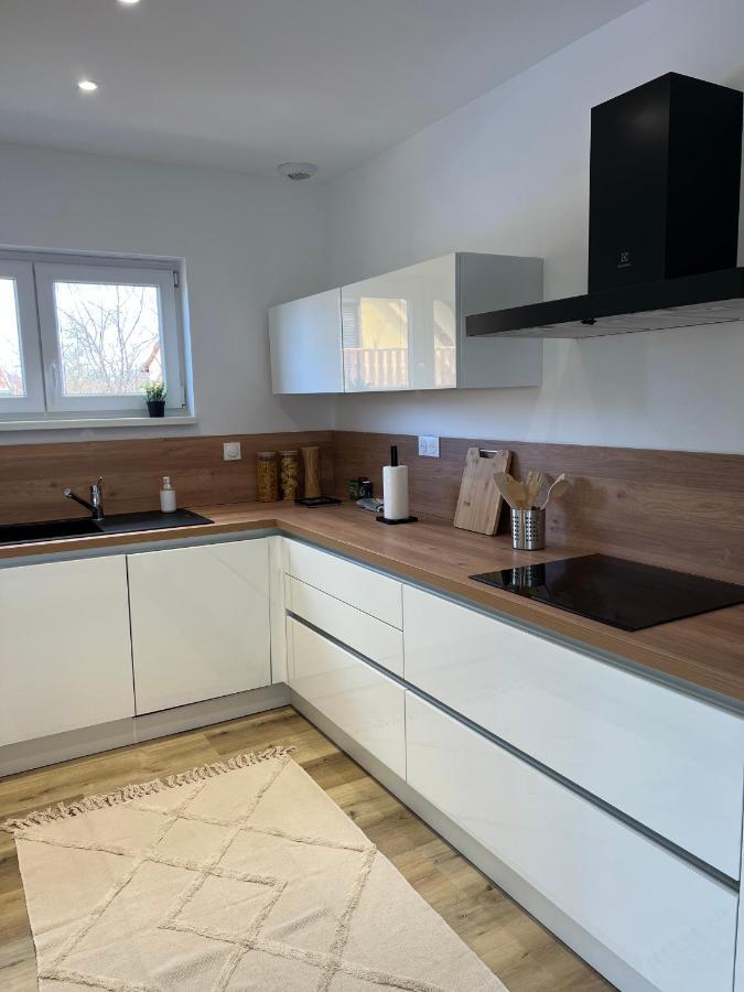 Appartement Alsace Neuf Garage, Parking Et Terrasse Colmar Dış mekan fotoğraf